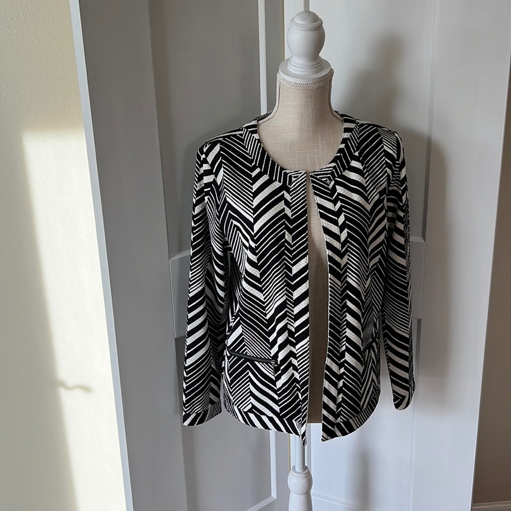 Jones Studio Separates Blazer Not Lined